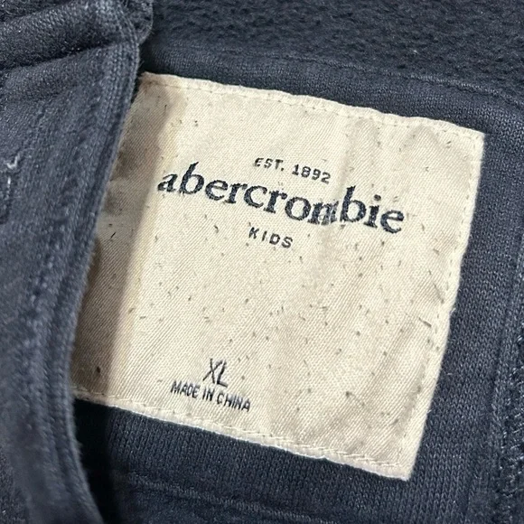 Abercrombie & Fitch Dark Blue Button-Up Shirt - Picture 2 of 5